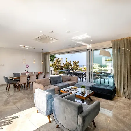 Fig Tree Bay Residences 7 Villa Protarász